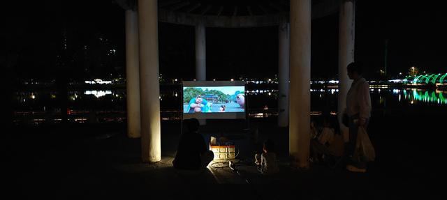 台+梯形校正+内置电池极米Play 6便携投影麻将胡了2游戏入口国补后1784元！360°云(图2)